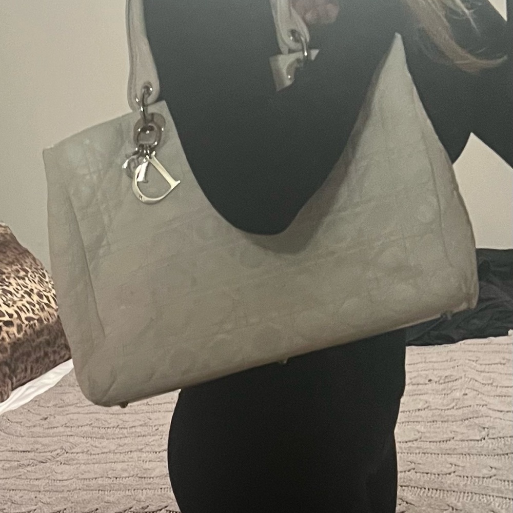 Dior White Tote Bag with Spacious Design